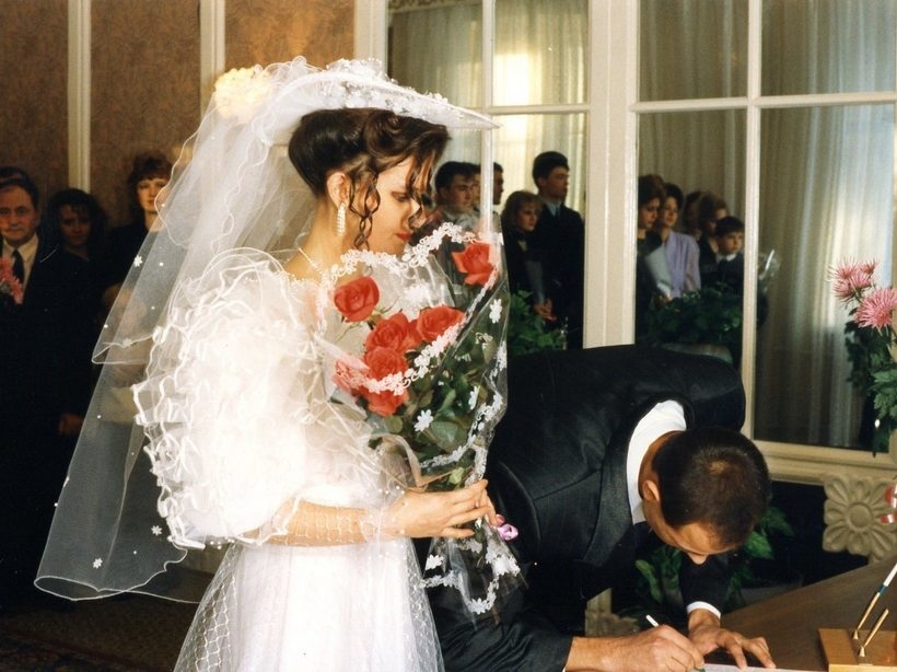 Фото свадебных платьев 1990-х годов