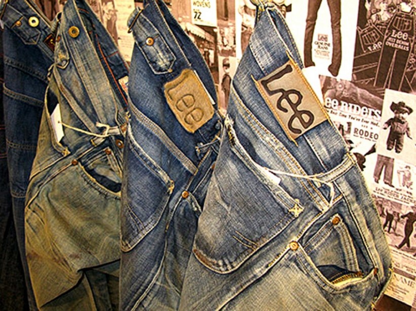История создания джинс и мода на них