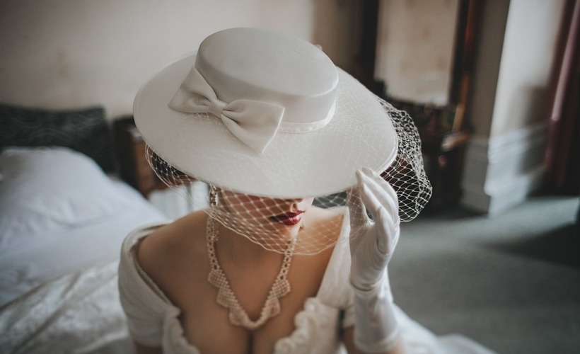 Аксессуары для невесты на свадьбу: шляпа