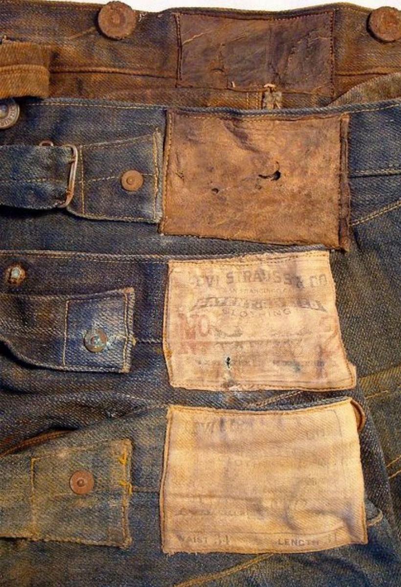 Первые джинсы из парусины