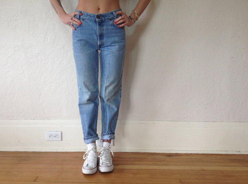 Как носить и как должны сидеть женские джинсы бойфренды