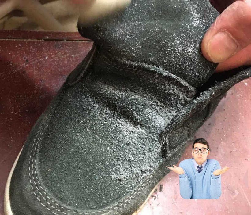 Как избавиться от соли на замшевой обуви
